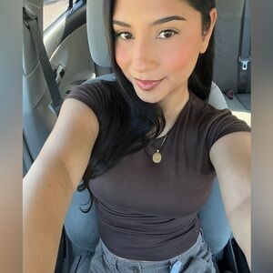 Meet your Posher, Jenn